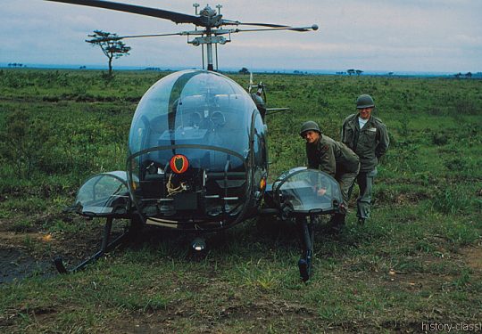 US ARMY / United States Army Bell H-13 Sioux MASH - Riku Highway O-Joe Japan