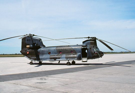 RCAF Royal Canadian Air Force Boeing CH-47 Chinook