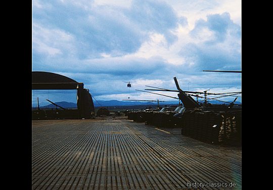 US ARMY / United States Army Bell UH-1D - Vietnam-Krieg / Vietnam War
