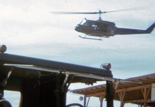 US ARMY / United States Army Bell UH-1D - Vietnam-Krieg / Vietnam War