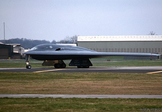 USAF United States Air Force Northrop Grumman B-2 Spirit Stealth Bomber