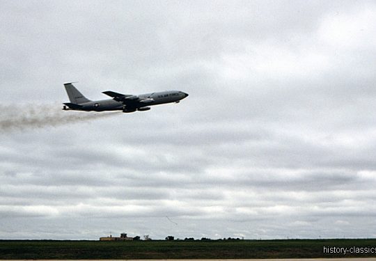 USAF United States Air Force Boeing KC-135A Stratotanker