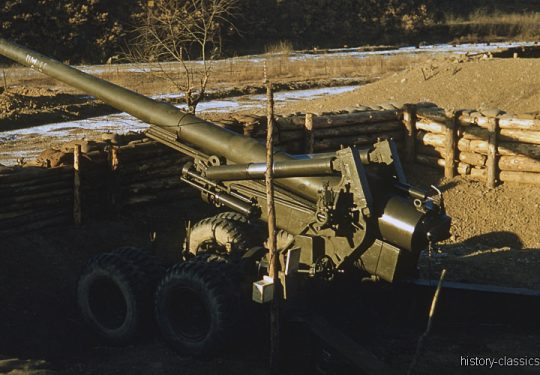 US ARMY / United States Army Schwere Feldhaubitze M59 - M1 155 mm / Heavy Howitzer M59 - M1 6.1 Inch Long Tom - Korea-Krieg / Korean War
