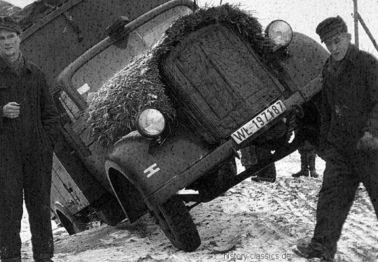 Wehrmacht  Luftwaffe Opel Blitz