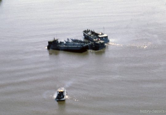 USA Vietnam-Krieg / Vietnam War - Bearcat Base - Landing Craft Landungsboote Gun Boat