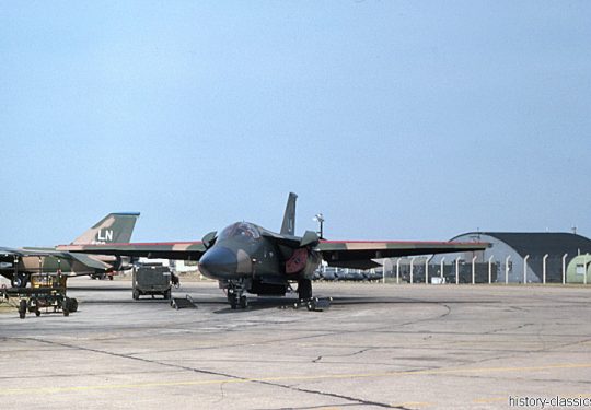 USAF United States Air Force General Dynamics F-111A Aardvark