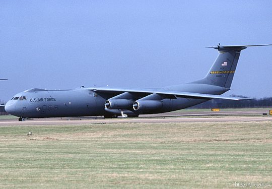 USAF United States Air Force Lockheed C-141 Starlifter 