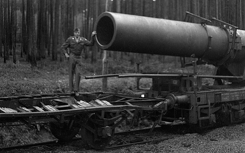 Wehrmacht Heer Eisenbahngeschütz / Railway Gun - Schwerer Gustav / DORA - 8...
