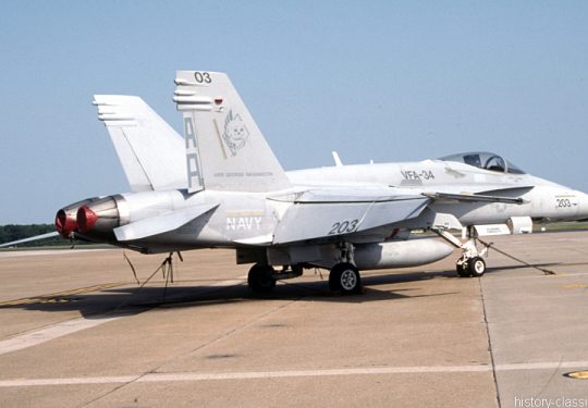 US NAVY / United States Navy McDonnell Douglas F-18C