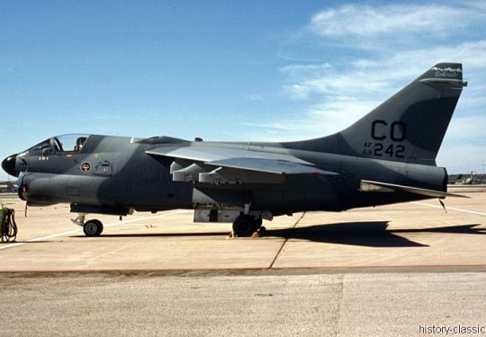 USAF United States Air Force Ling-Temco-Vought LTV A-7D Corsair II