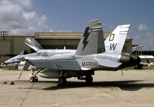 USMC United States Marine Corps McDonnell Douglas F-18A Hornet