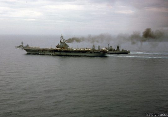 US NAVY / United States Navy Munitionstransporter / Ammunition Ship - USS Pyro AE–24