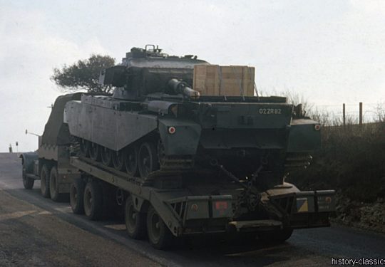 BRITISH ARMY Panzertransporter M19 / Tank Transporter M19 & Infantry Tank Centurion