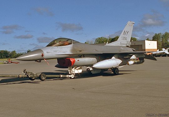 USAF United States Air Force General Dynamics F-16C Fighting Falcon
