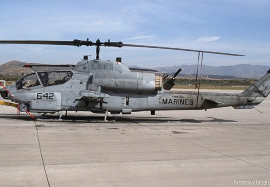 USMC United States Marine Corps Bell AH-1W Super Cobra