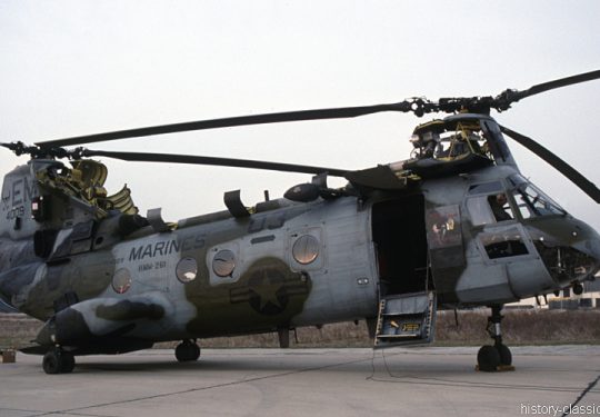 USMC Unites States Marine Corps Boeing-Vertol CH-46E Sea Knight