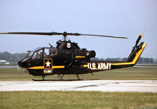 US ARMY / United States Army Bell AH-1F Cobra