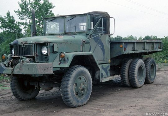 US ARMY / United States Army Truck M35A2