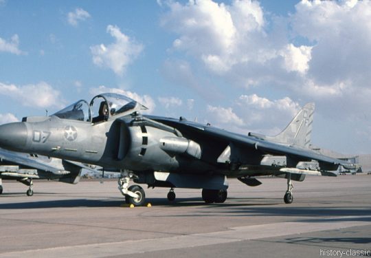 USMC United States Marine Corps McDonnell Douglas AV-8B Harrier II