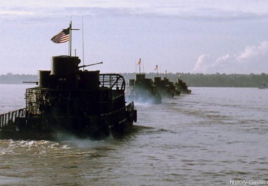 USA Vietnam-Krieg / Vietnam War - ATC Armored Troop Carrier / Tango-Boat