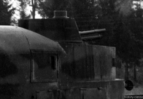 Wehrmacht Heer Panzerzug - Ex Polnischer Panzerzug Smialy and Pilsudczyk