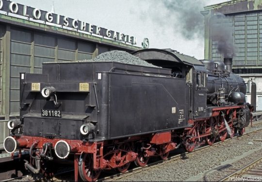 Deutsche Reichsbahn Dampflokomotive Baureihe BR 38