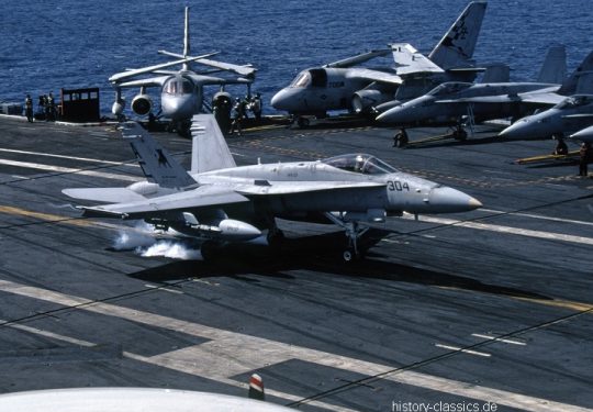 US NAVY / United States Navy McDonnell Douglas F-18C - Flugzeugträger  Kitty-Hawk-Klasse / Aircraft Carrier  Kitty-Hawk-Class - USS John F. Kennedy CV-67