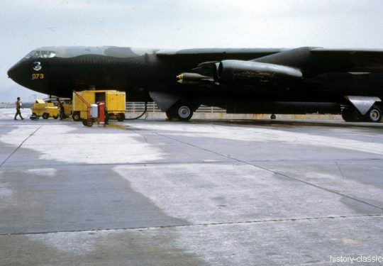 USAF United States Air Force Boeing B-52D Stratofortress