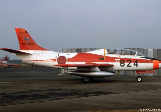 Japanische Luftwaffe JASDF Fuji T-1