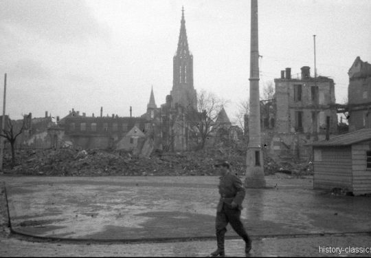 2. Weltkrieg Europa – Bobemangriff auf Deutsche Städte - Unbekannte Stadt
