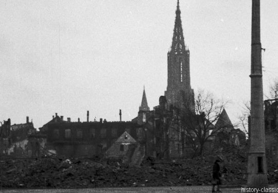 2. Weltkrieg Europa – Bobemangriff auf Deutsche Städte - Unbekannte Stadt