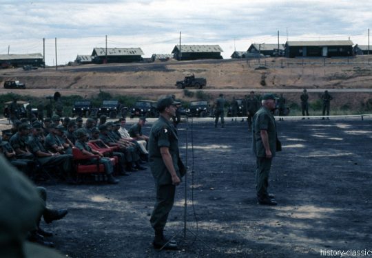 USA Vietnam-Krieg / Vietnam War - Truppenapelle / Troops Apelle