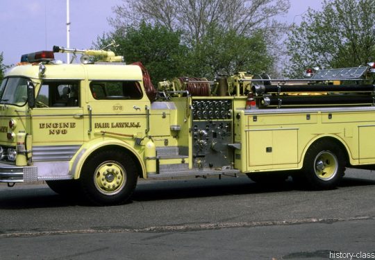 USA US-Fire Truck MACK C Model Pumper