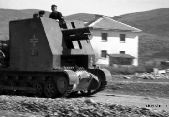 Wehrmacht Heer Sturmpanzer I / Bison I mit sIG 33