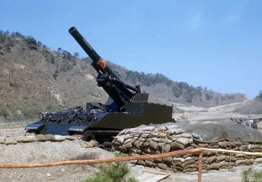 US ARMY / United States Army Selbstfahrlafette  M43 203 mm / Gun Motor Carriage GMC M43 8 Inch - USA Korea-Krieg / Korean War
